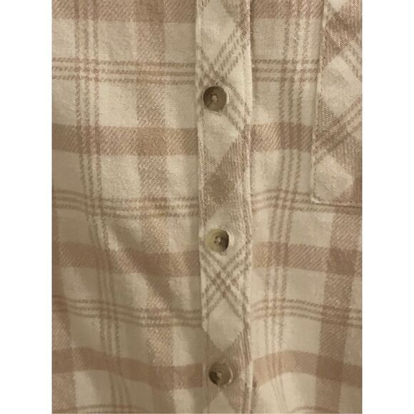 Thick Plaid Button Down Sz Med - Picture 5 of 6